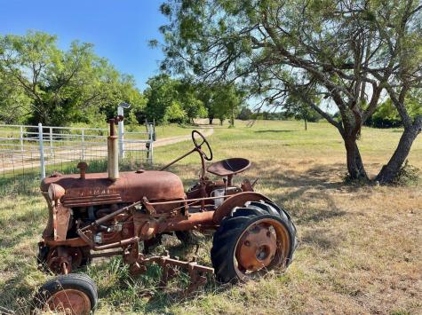 299 Private Road 1452 Chico TX 76431