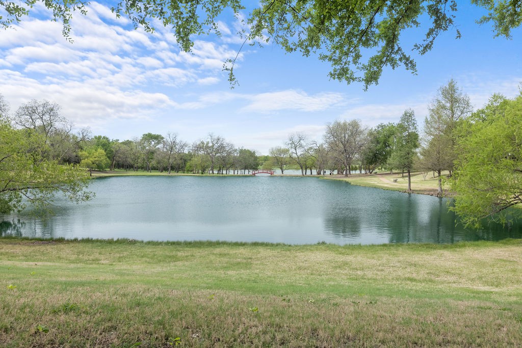 4004 Hook Bill Drive Mckinney TX 75072