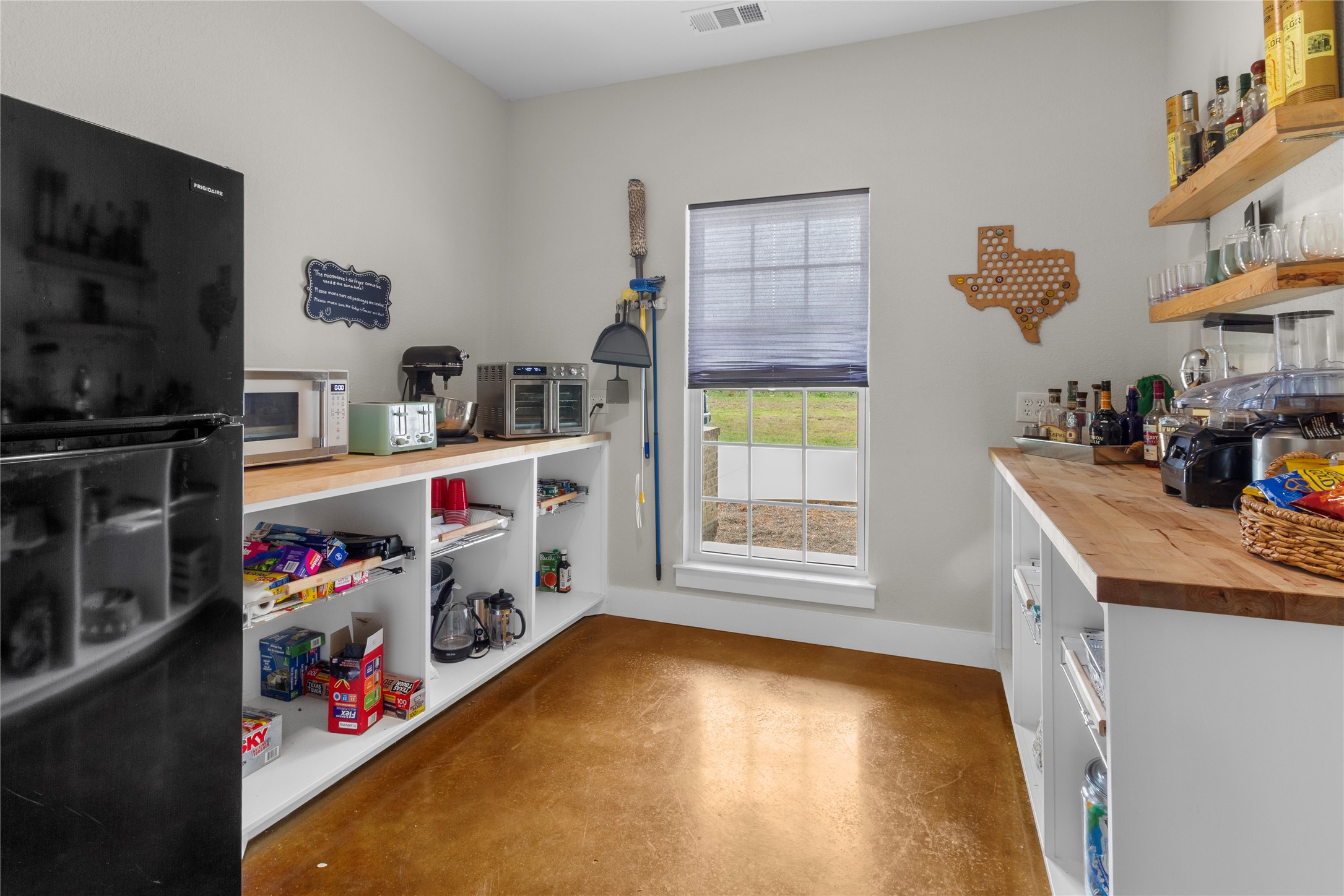 457 SE County Road 3258 Kerens TX 75144