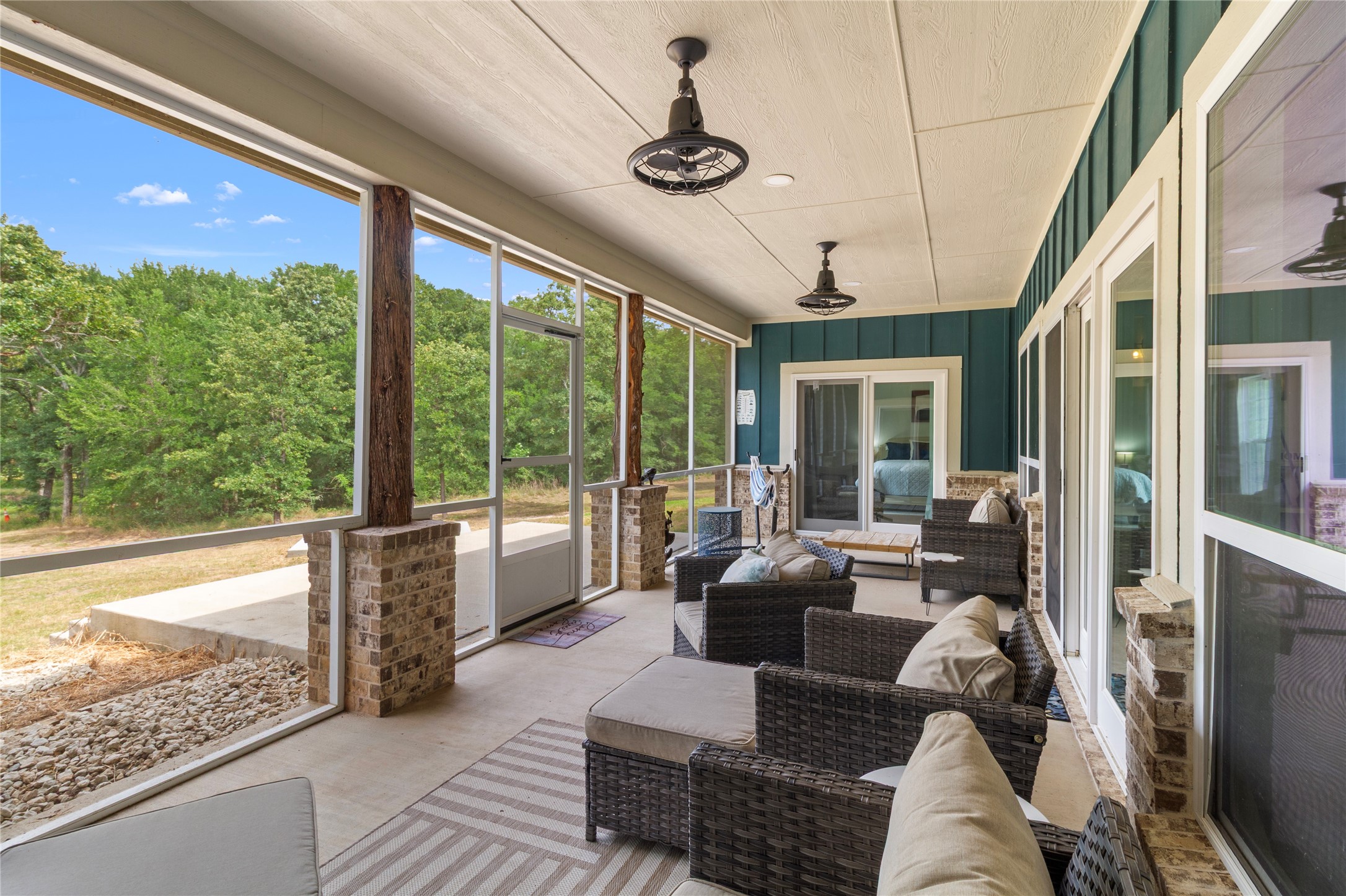 457 SE County Road 3258 Kerens TX 75144