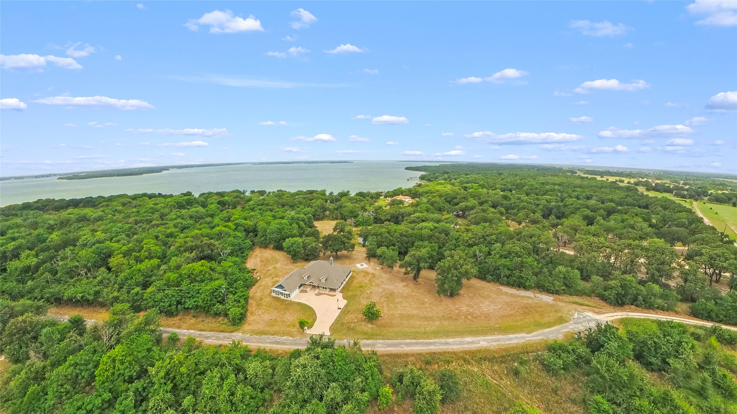 457 SE County Road 3258 Kerens TX 75144