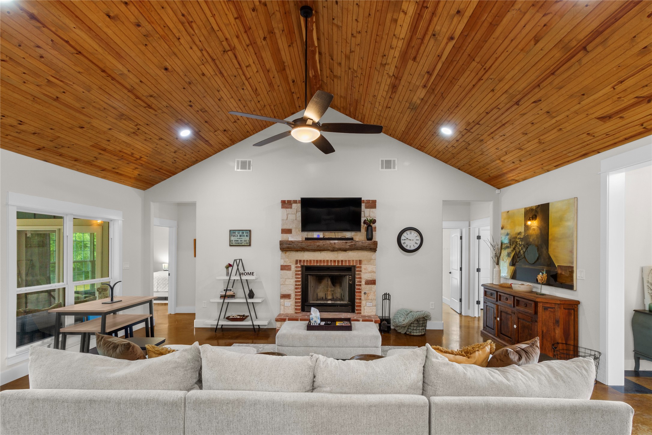 457 SE County Road 3258 Kerens TX 75144
