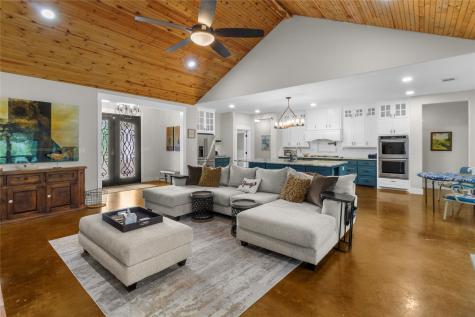 457 SE County Road 3258 Kerens TX 75144