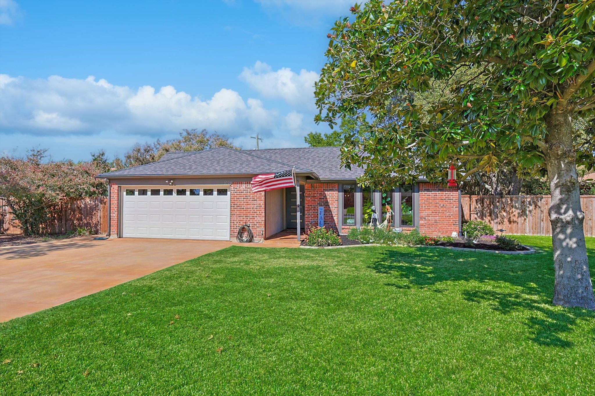 1028 Hummingbird Trail Grapevine TX 76051