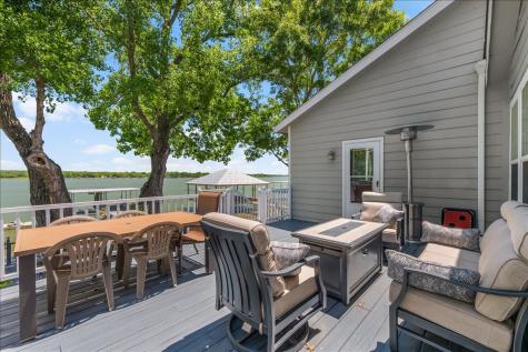 1128 W Lake Drive Weatherford TX 76087