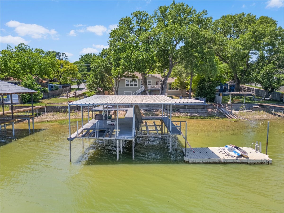 1128 W Lake Drive Weatherford TX 76087