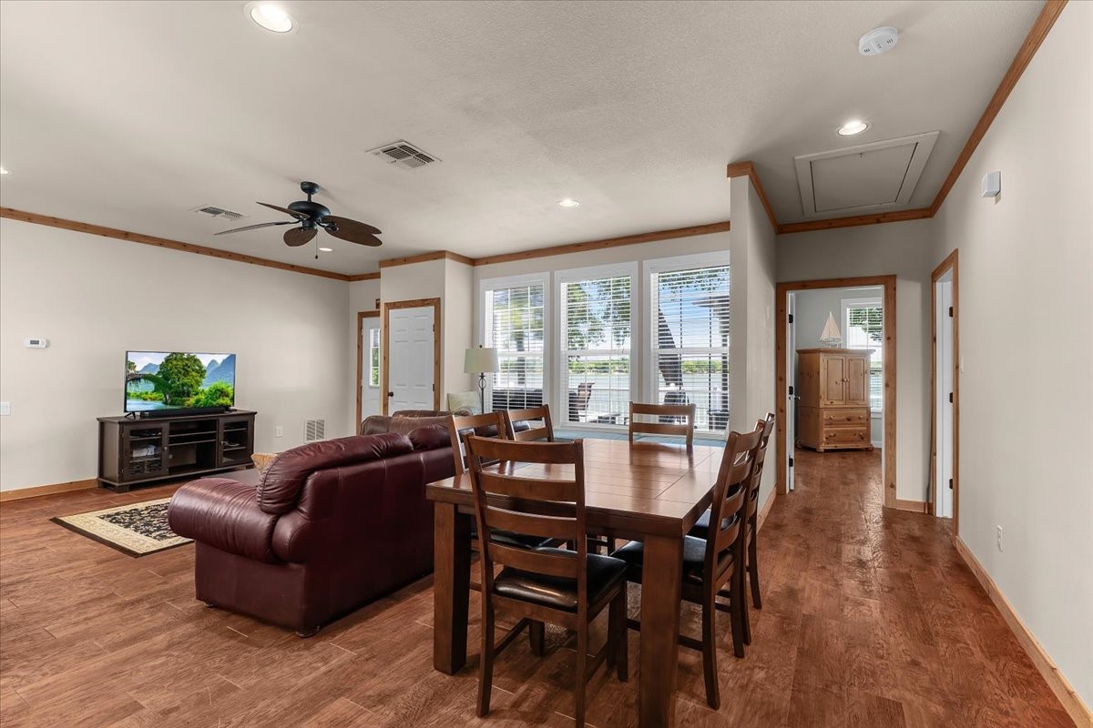 1128 W Lake Drive Weatherford TX 76087