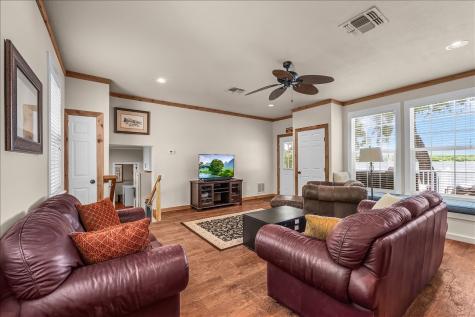 1128 W Lake Drive Weatherford TX 76087