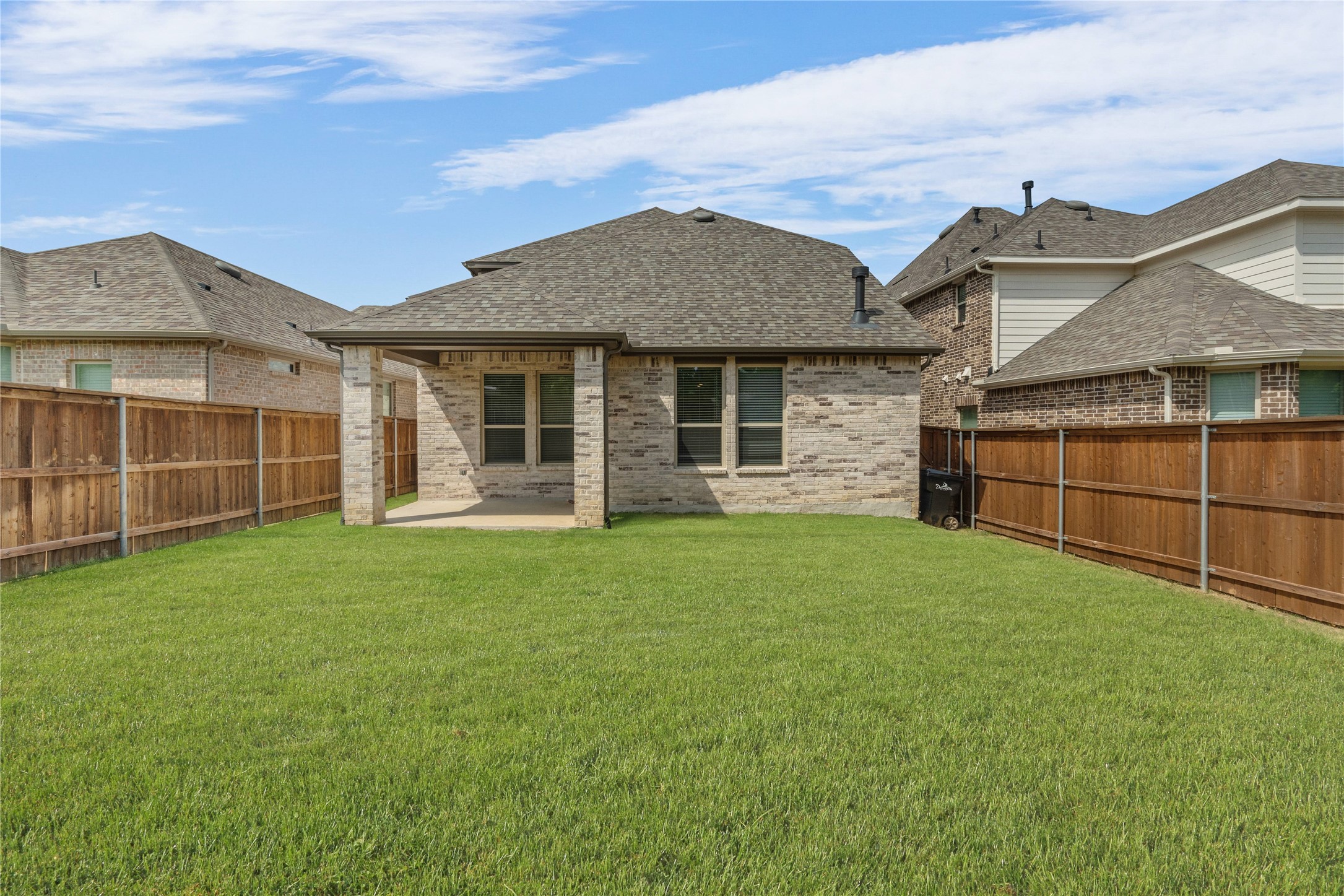 3906 Southbend Drive Denison TX 75020