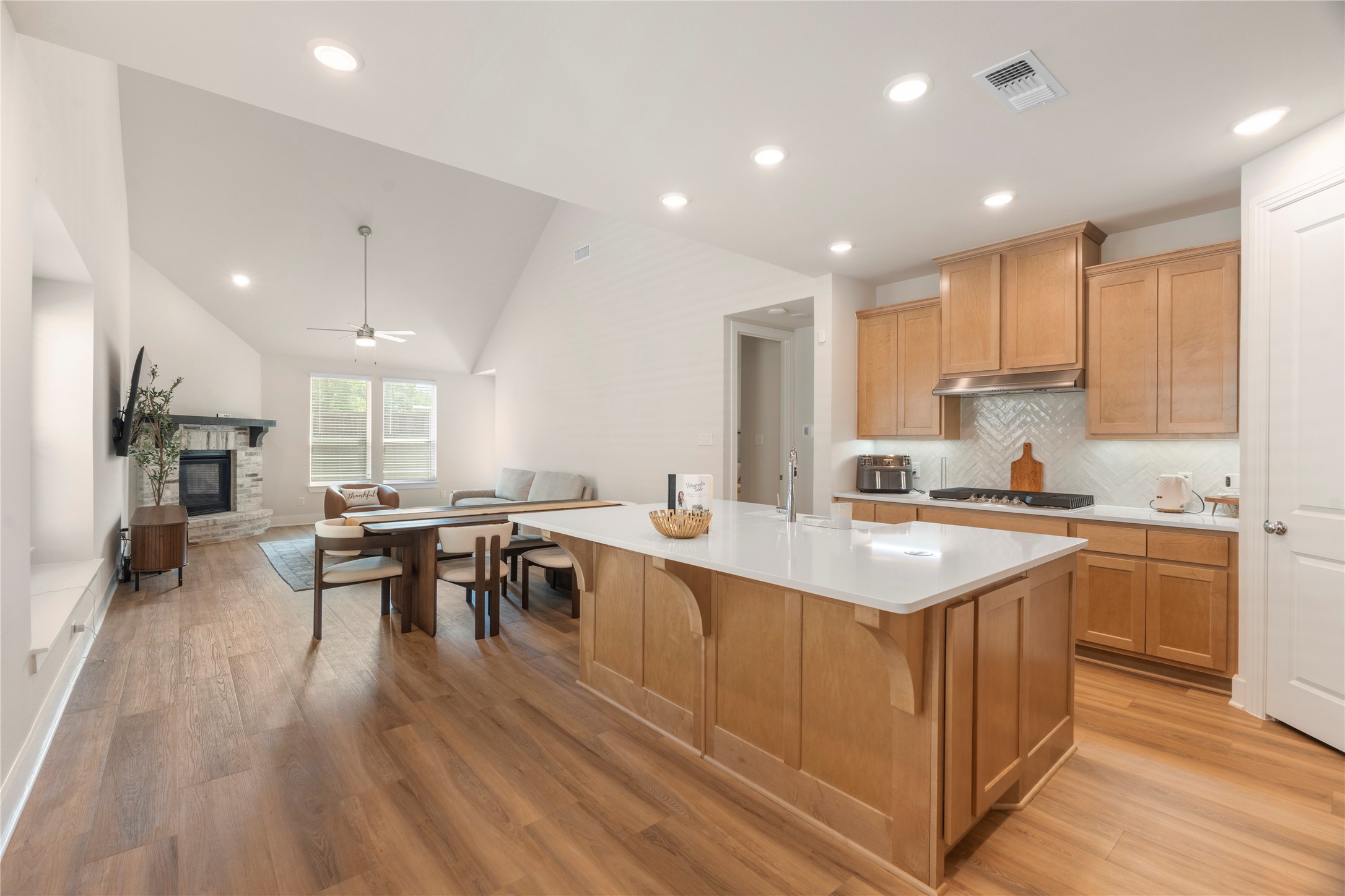3906 Southbend Drive Denison TX 75020