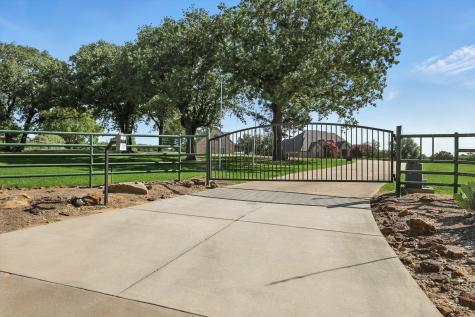 12886 Saint John Road Pilot Point TX 76258