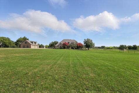 12886 Saint John Road Pilot Point TX 76258