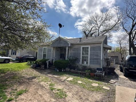 1921 Dalworth Street Grand Prairie TX 75050