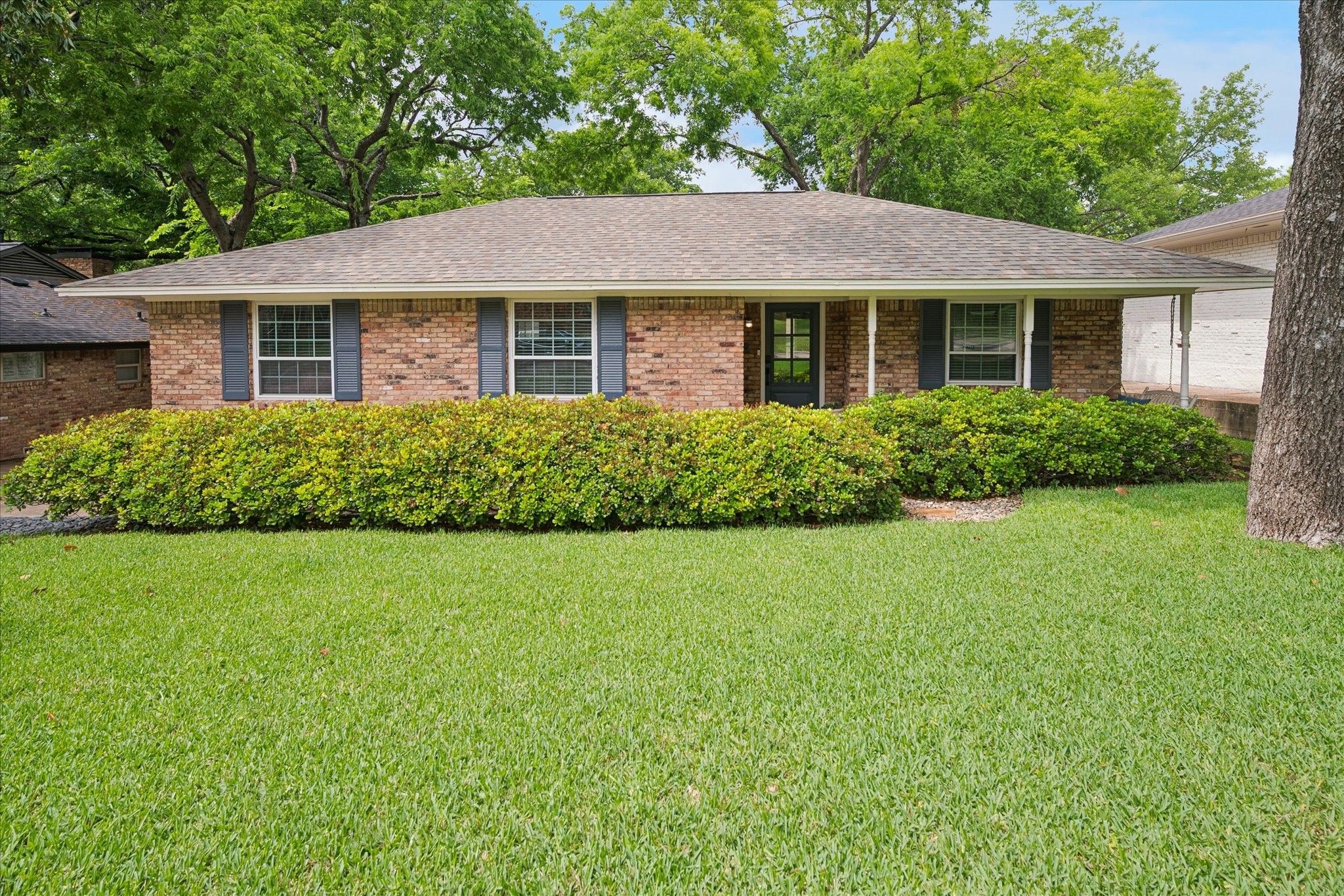 10025 Lanshire Drive Dallas TX 75238