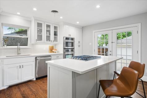 10025 Lanshire Drive Dallas TX 75238