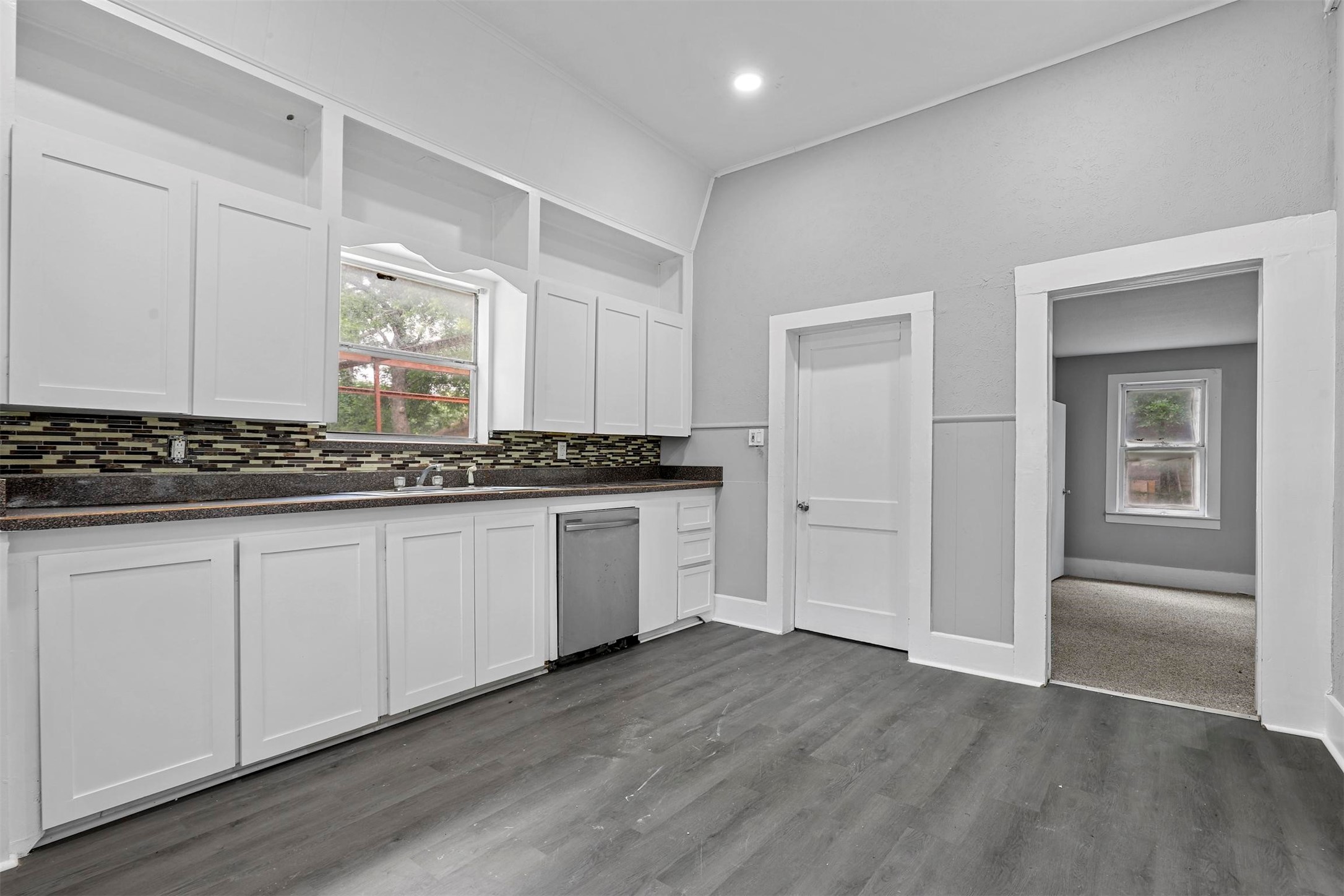 707 S Robinson Street Cleburne TX 76031