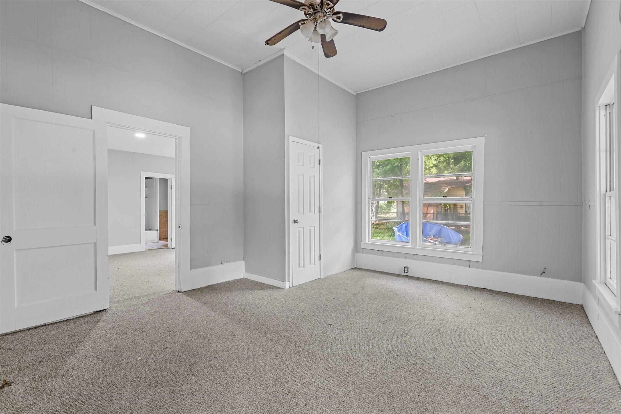 707 S Robinson Street Cleburne TX 76031