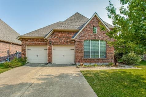 5748 New Castle Drive Richardson TX 75082