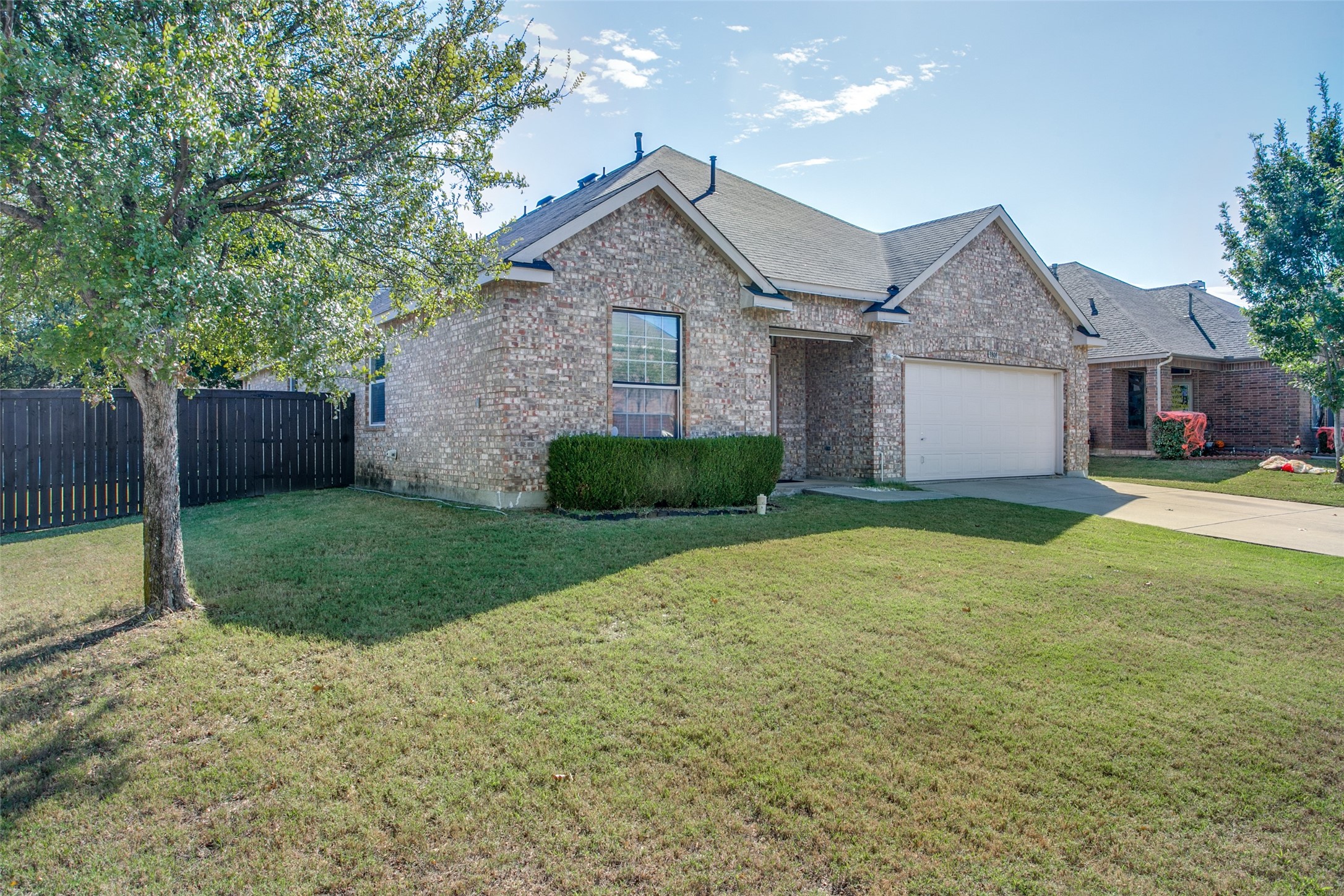 1801 Spring Glen Drive Lewisville TX 75067
