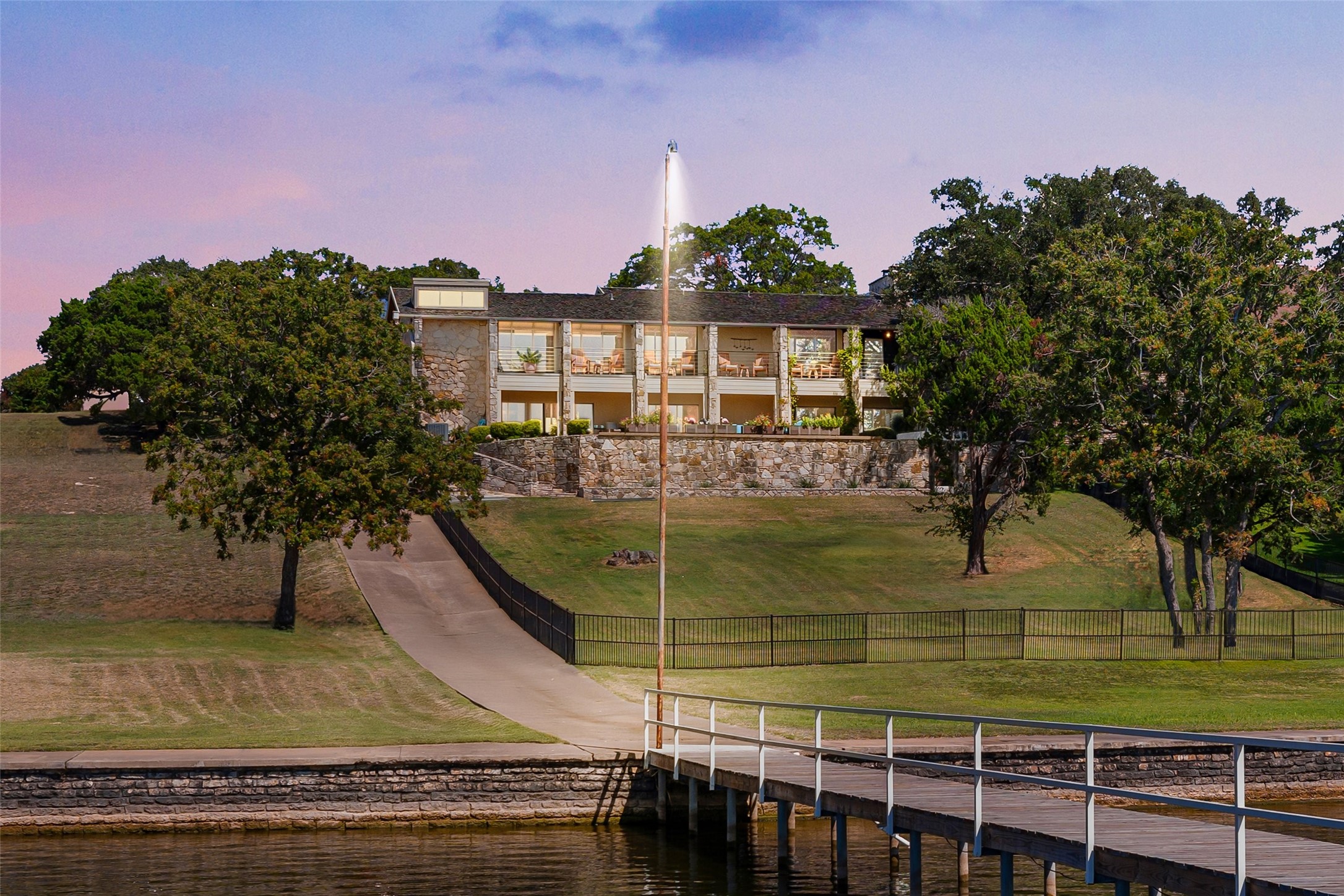 Granbury TX, 4115 Crescent Drive