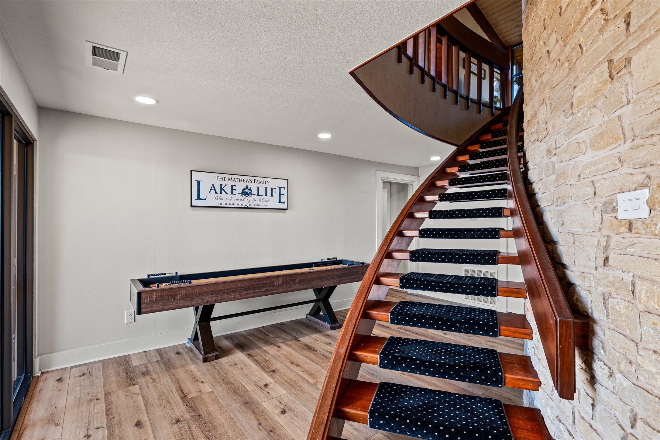 4115 Crescent Drive Granbury TX 76049