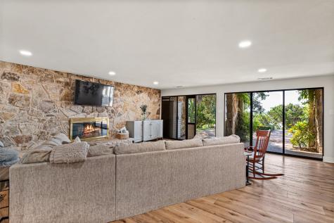 4115 Crescent Drive Granbury TX 76049