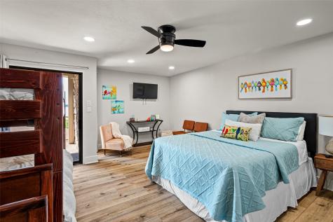 4115 Crescent Drive Granbury TX 76049