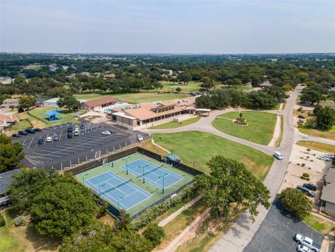 4115 Crescent Drive Granbury TX 76049