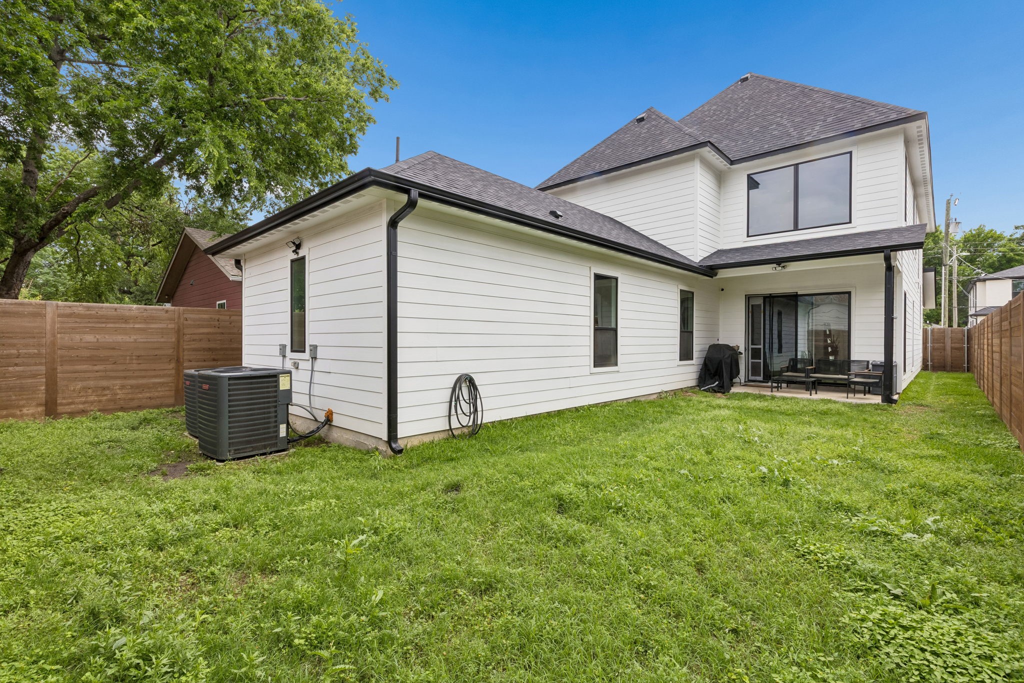 1717 Mcbroom Street Dallas TX 75212