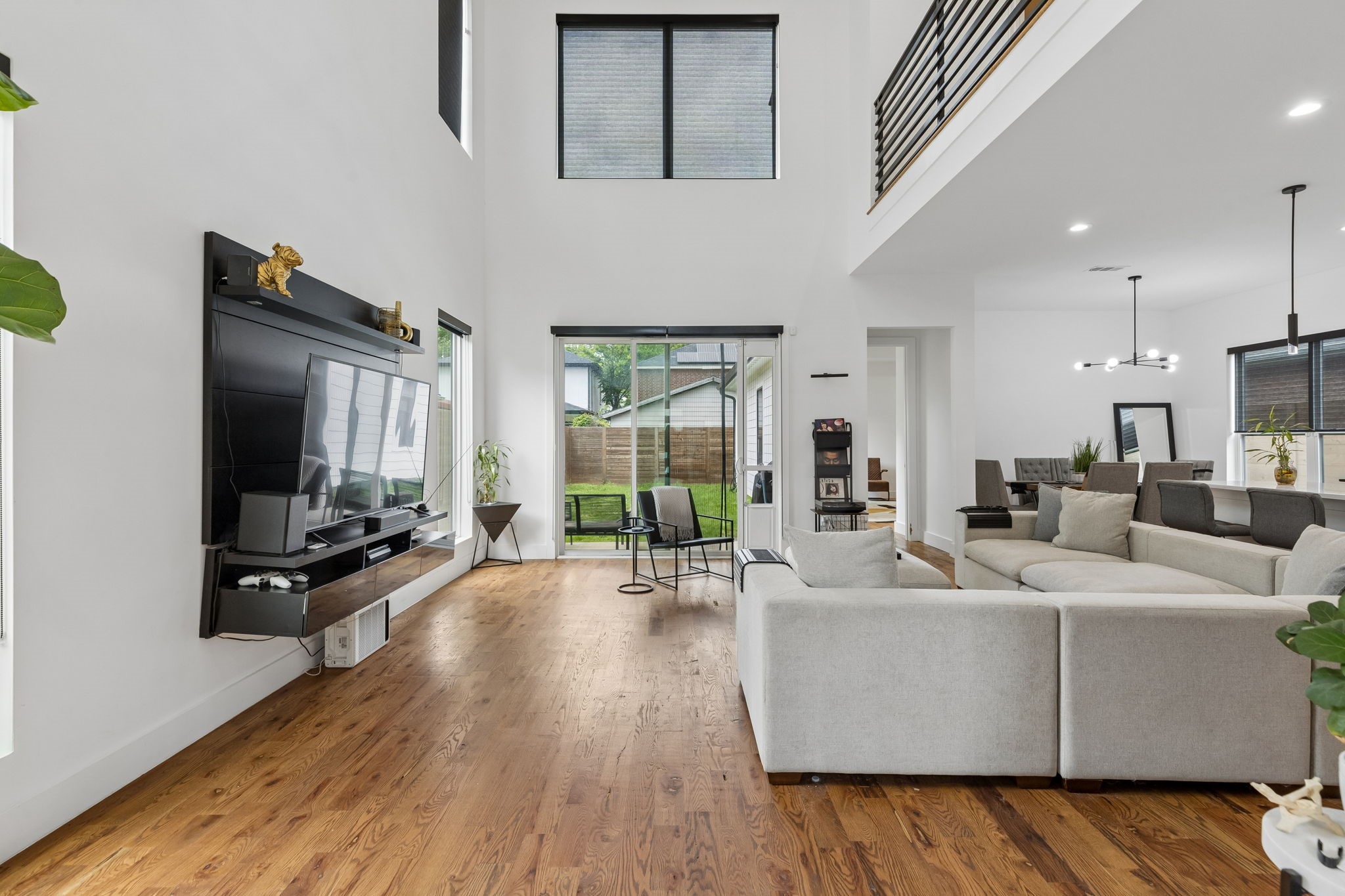 1717 Mcbroom Street Dallas TX 75212