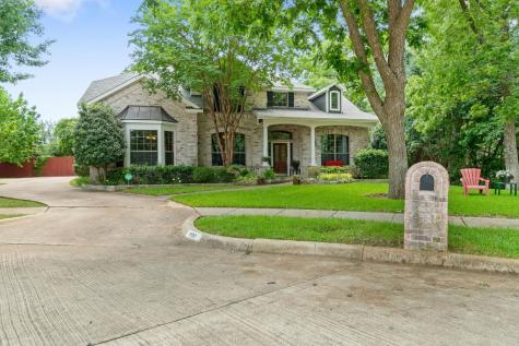 1502 Mossy Glen Court Garland TX 75040