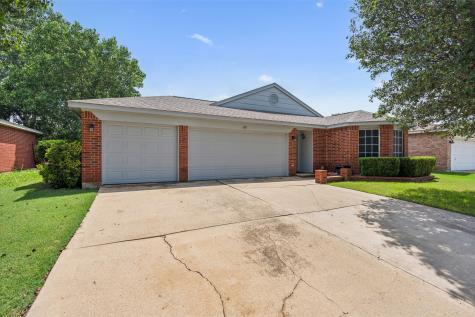 6711 Elk Trail Arlington TX 76002