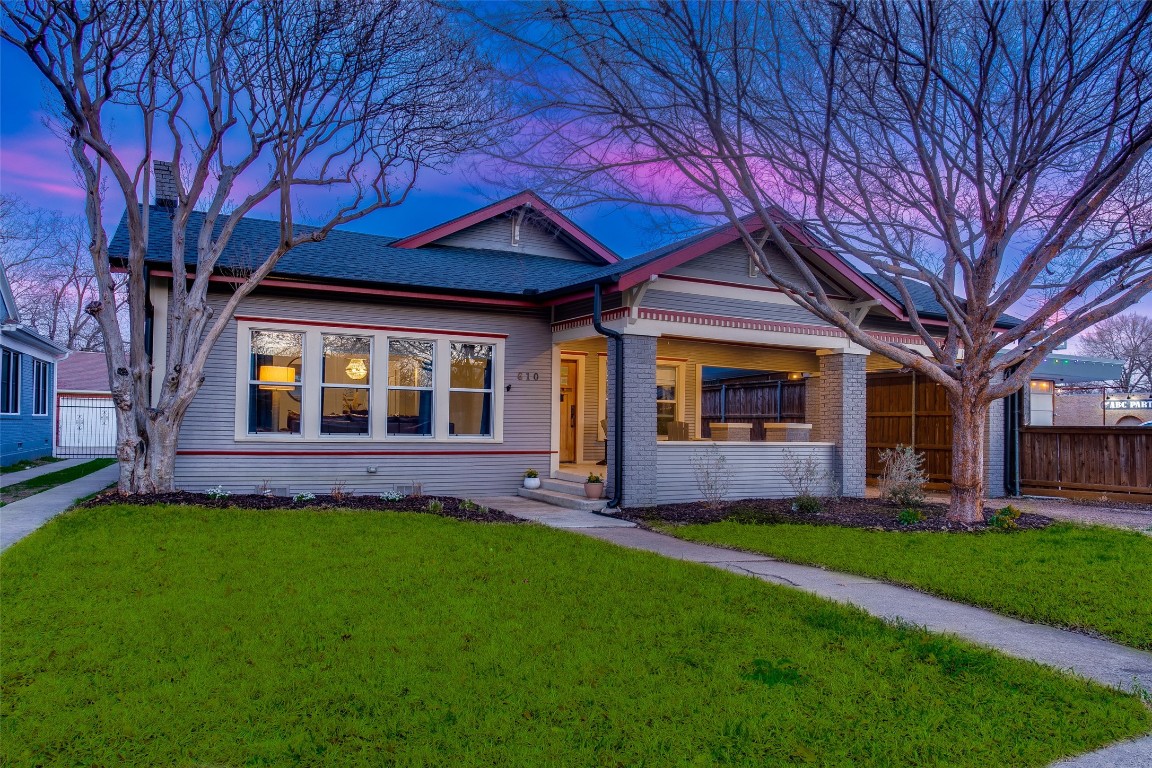 610 N Windomere Avenue Dallas TX 75208