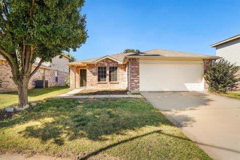 8774 Gray Fox Court Fort Worth TX 76123