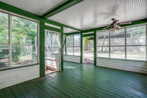 708 S Waco Street Weatherford TX 76086