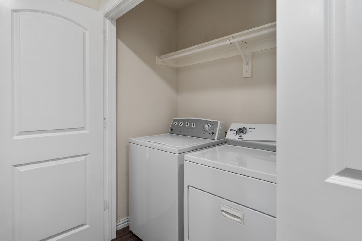 2417 Abigail Lane Mabank TX 75147