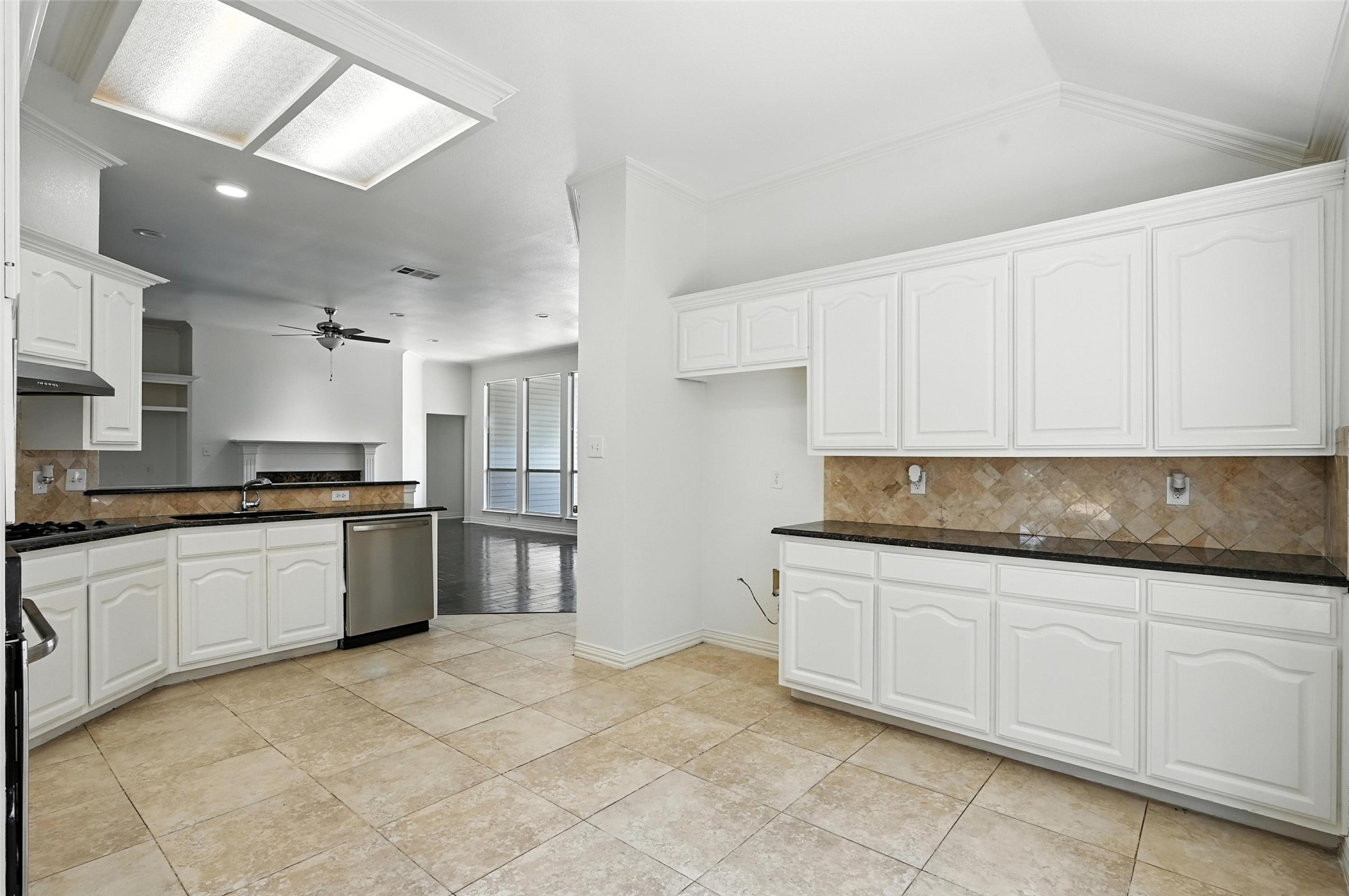 3916 Granbury Drive Dallas TX 75287