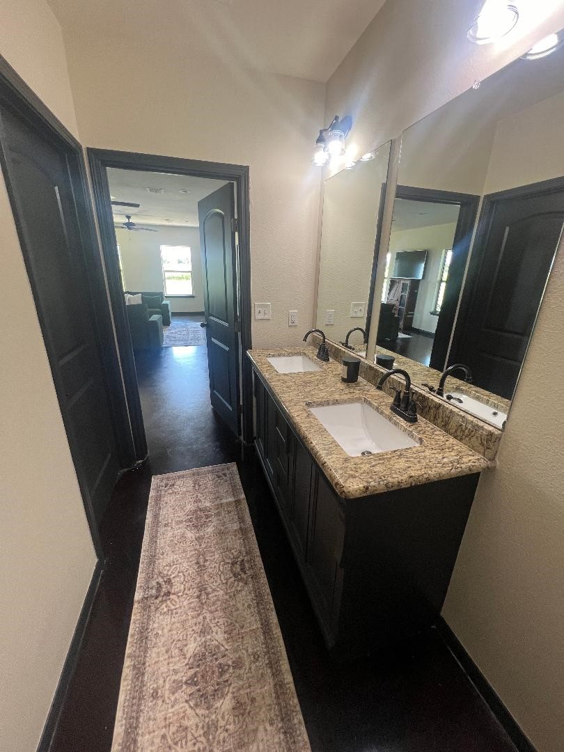 495 Fm-933 Aquilla TX 76622
