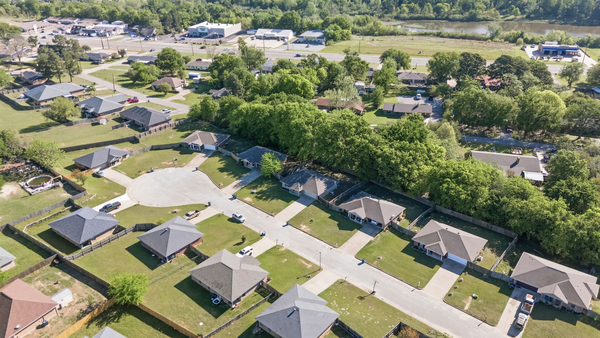 208 Shelley Lindale TX 75771
