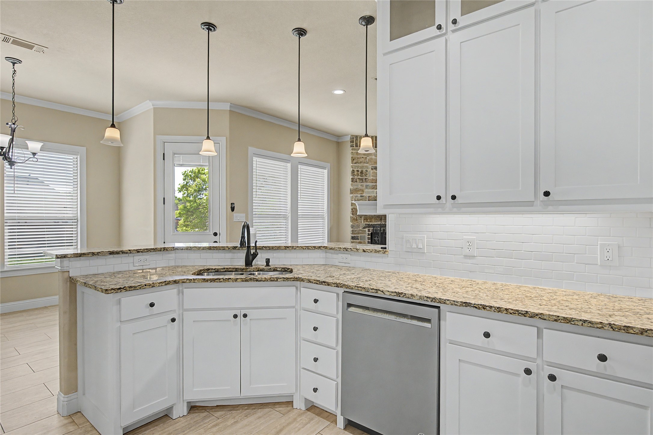 143 Wrigley Drive Springtown TX 76082