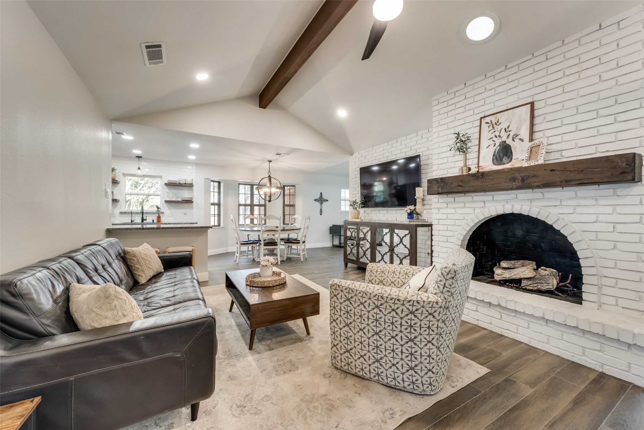 918 Oak Creek Estates Drive Lewisville TX 75067