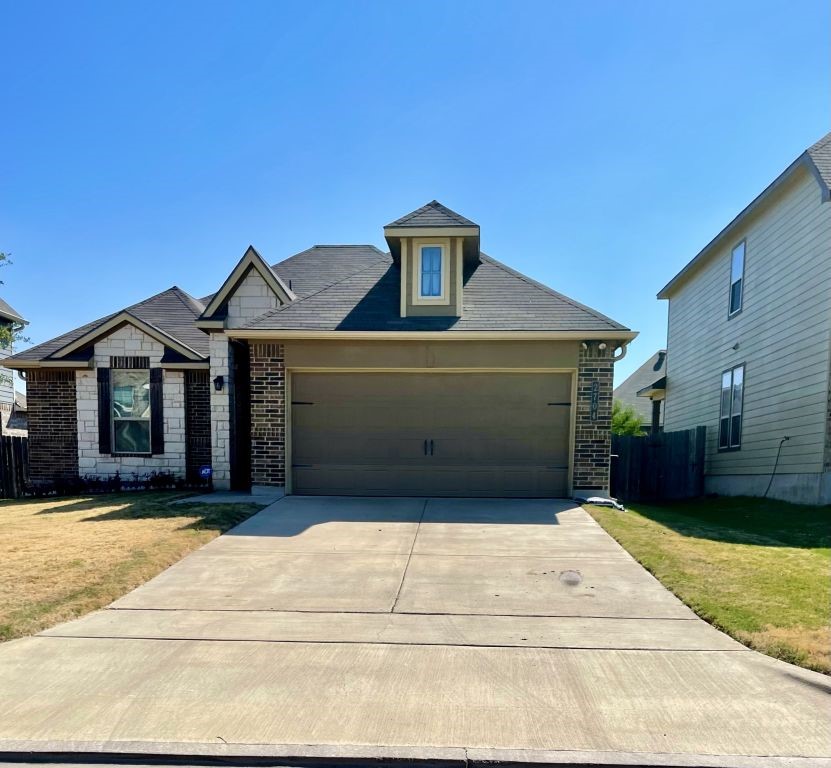 2704 Beutel Road Lorena TX 76655