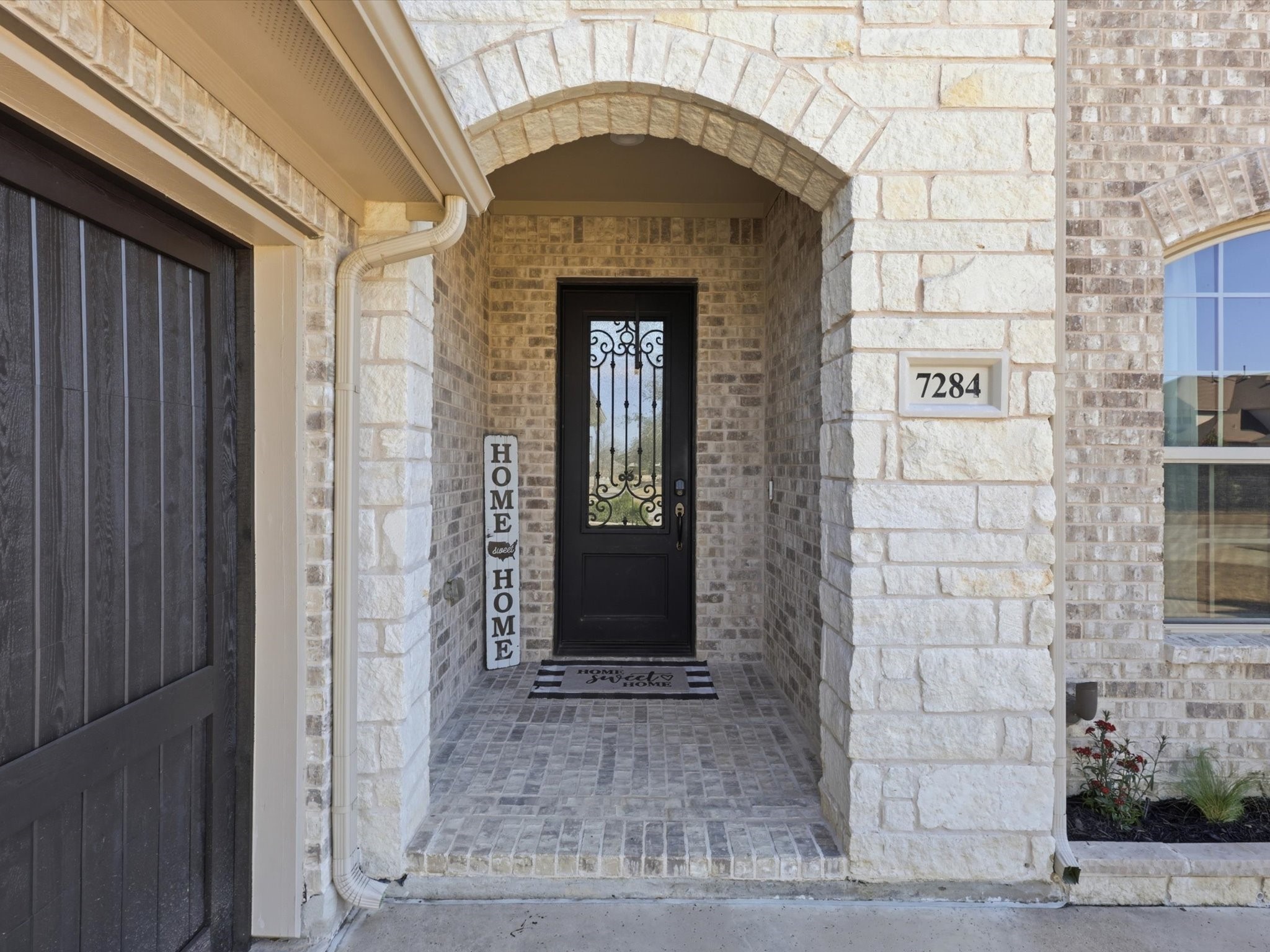 7284 Banded Mustang Drive Frisco TX 75036