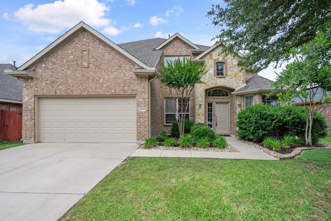 9120 Post Oak Court Arlington TX 76002