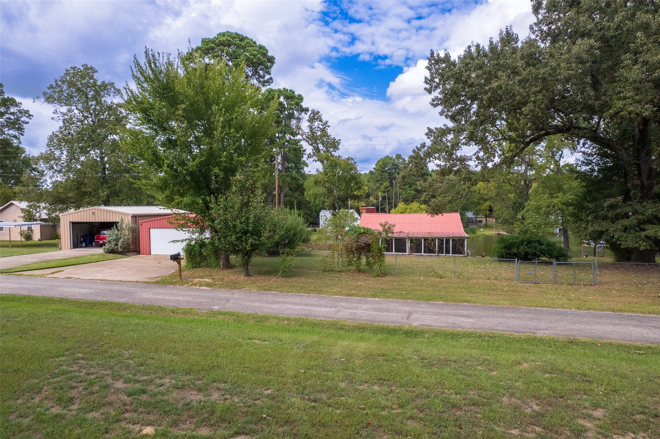 668 Omaha Drive Omaha TX 75571