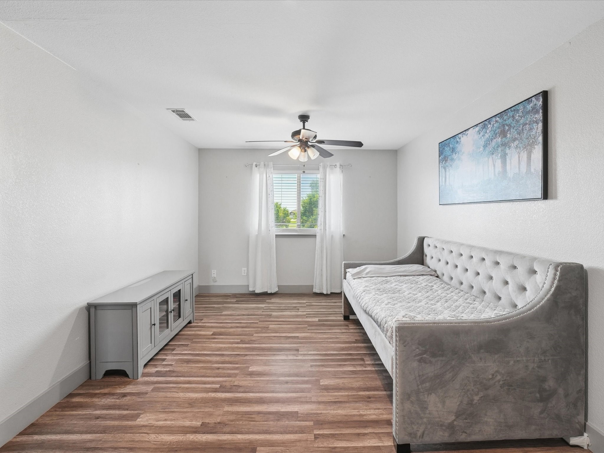 2433 Galemeadow Drive Fort Worth TX 76123