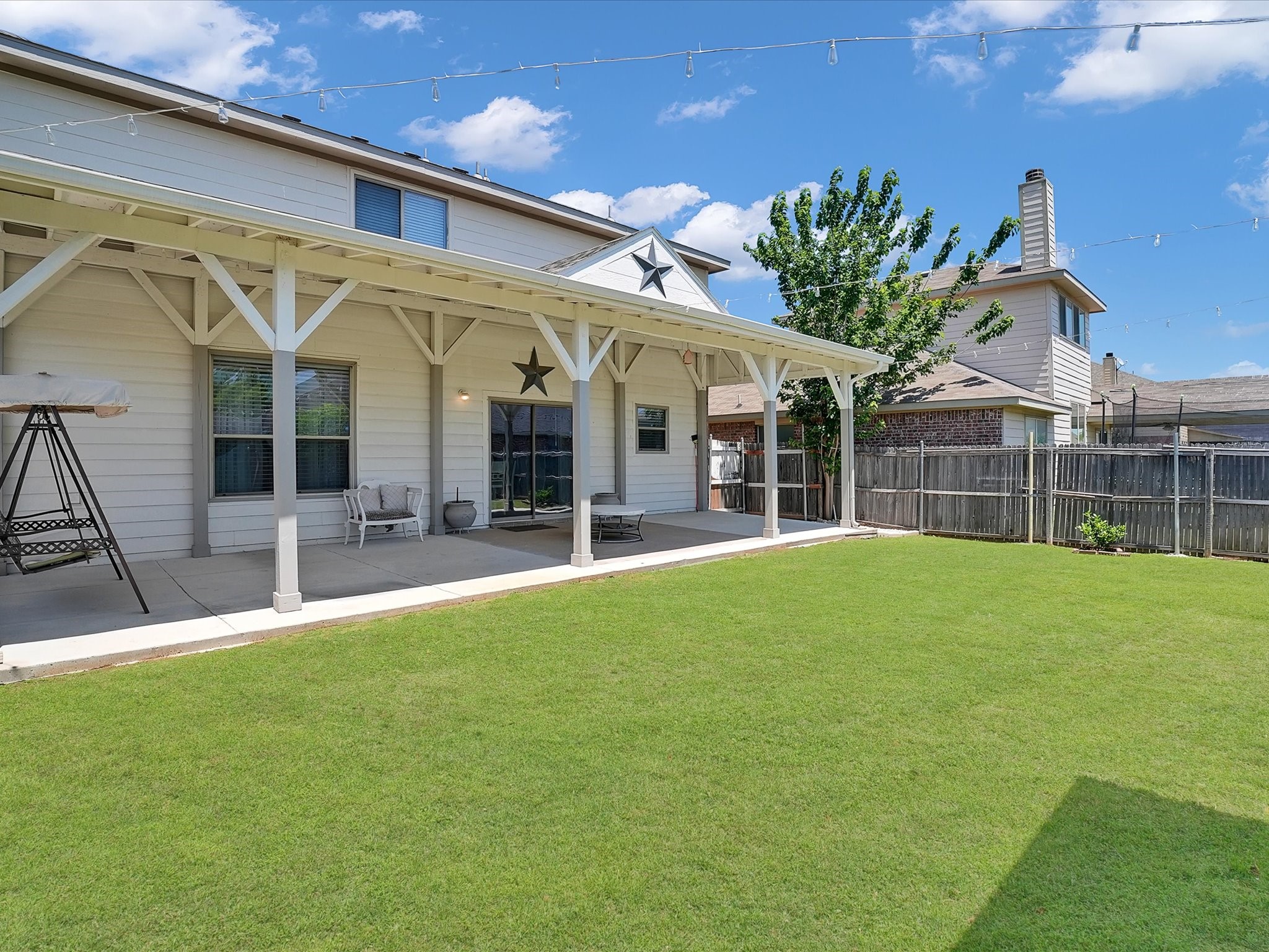 2433 Galemeadow Drive Fort Worth TX 76123