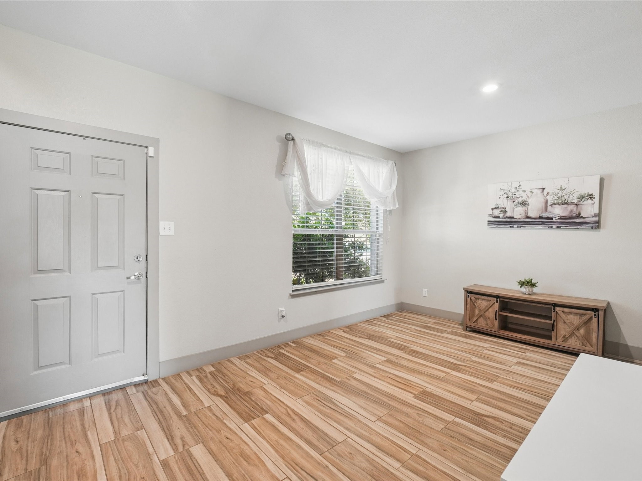 2433 Galemeadow Drive Fort Worth TX 76123