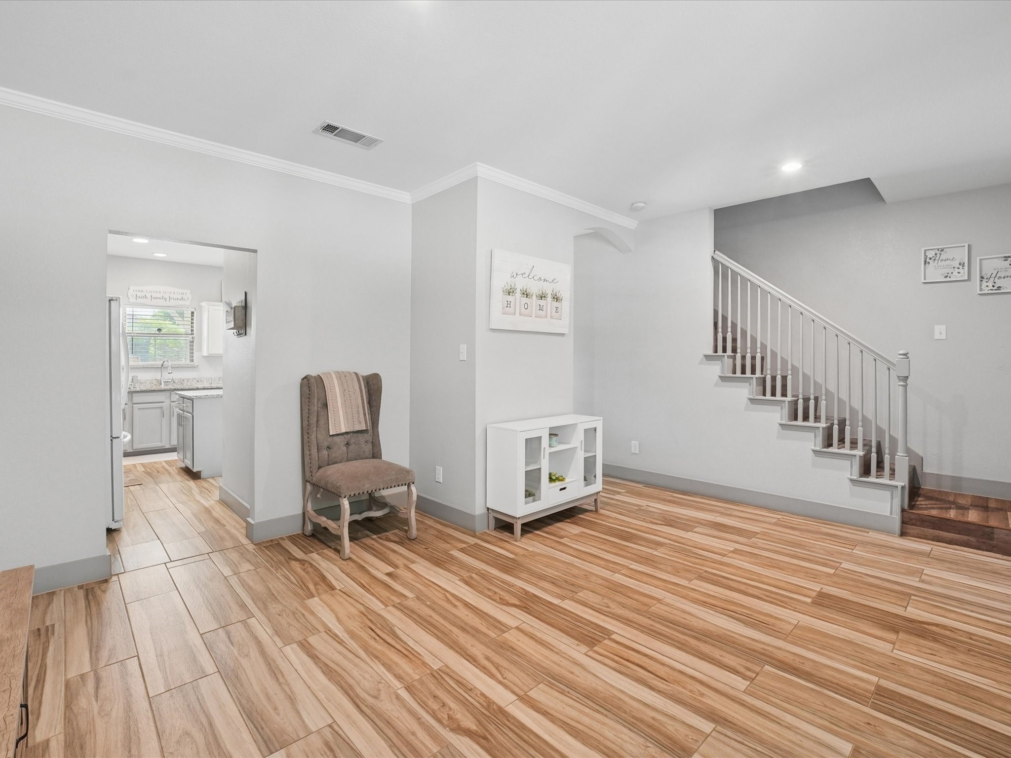 2433 Galemeadow Drive Fort Worth TX 76123