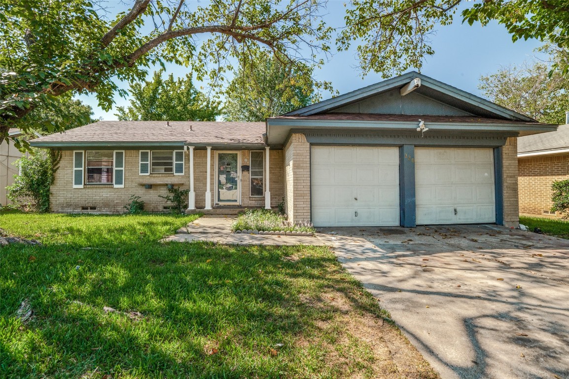330 W Shaw Street Duncanville TX 75137